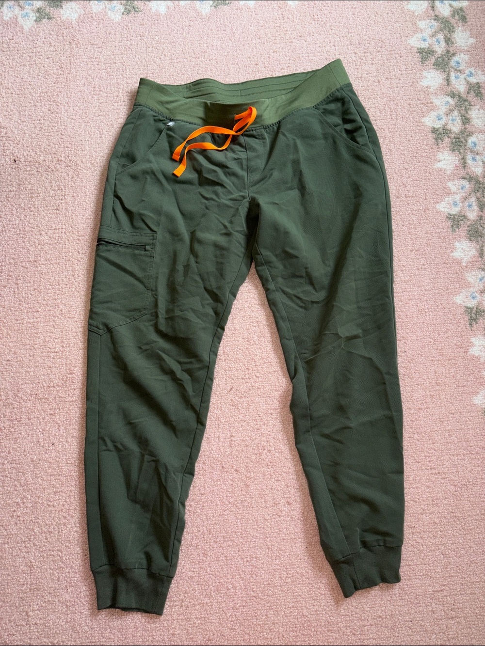 Army green figs scrub joggers